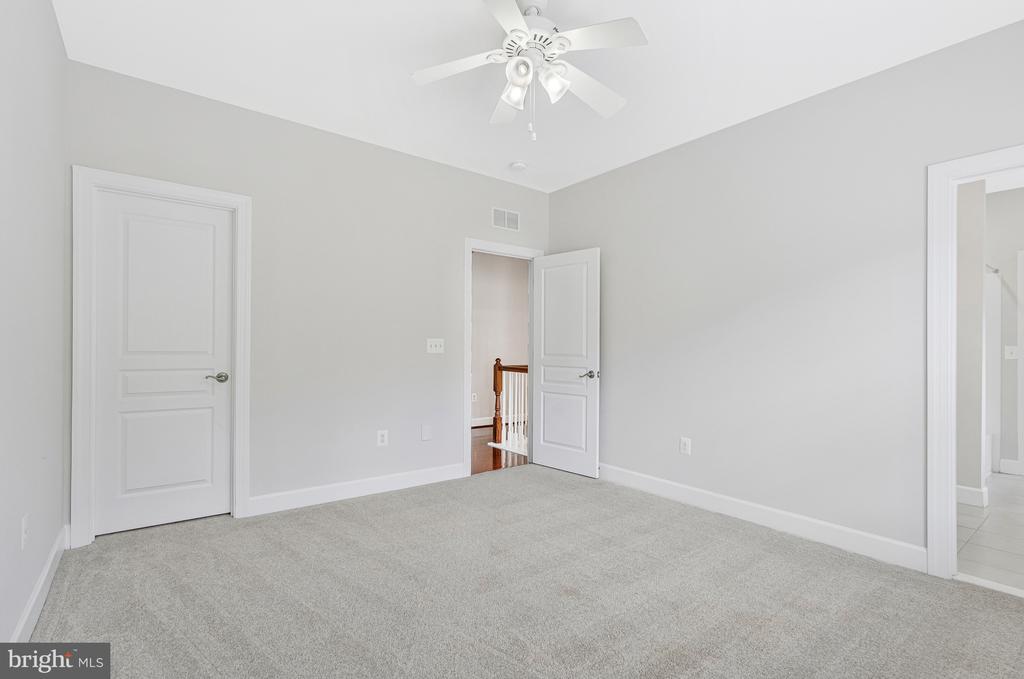1302 SCOTTS RUN ROAD