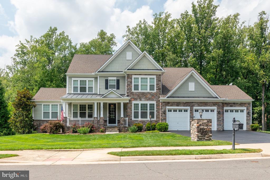 1302 SCOTTS RUN ROAD