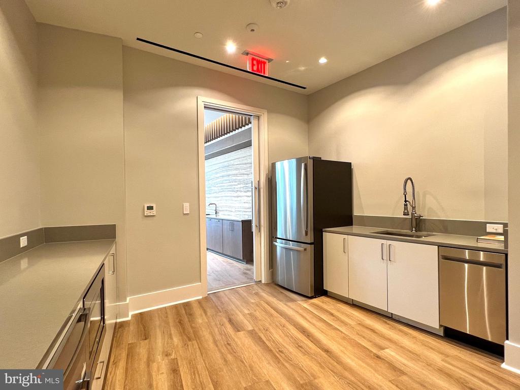 7887 JONES BRANCH DRIVE Unit: 503