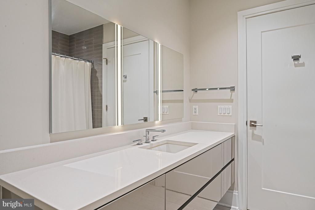 7887 JONES BRANCH DRIVE Unit: 503