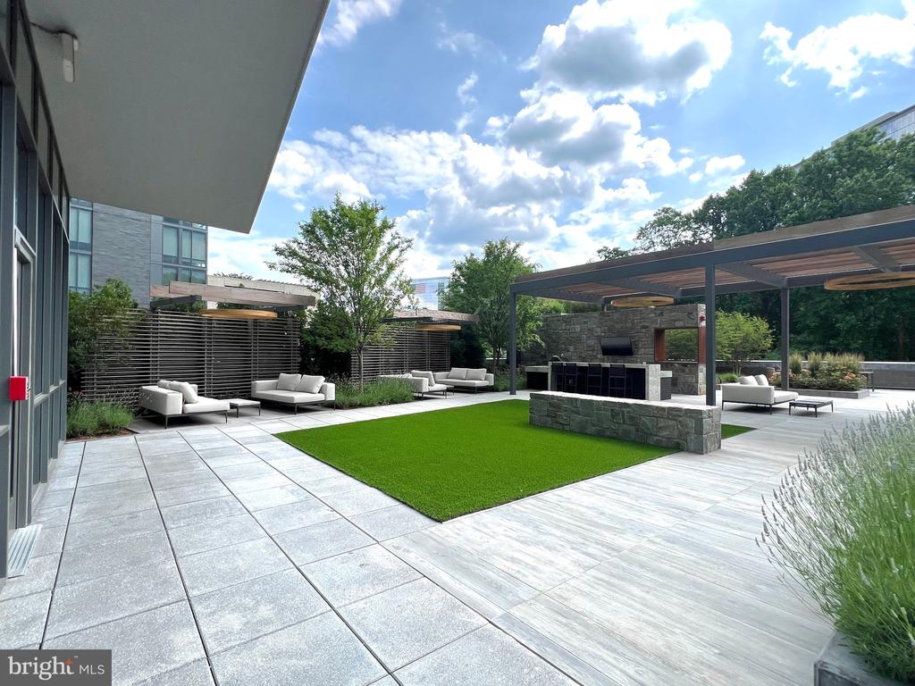7887 JONES BRANCH DRIVE Unit: 503