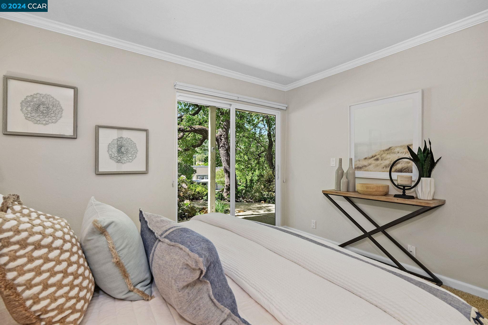 3182 Rossmoor Pkwy # 2