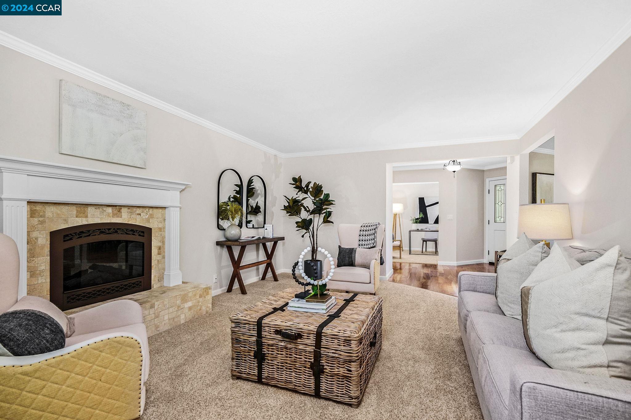 3182 Rossmoor Pkwy # 2