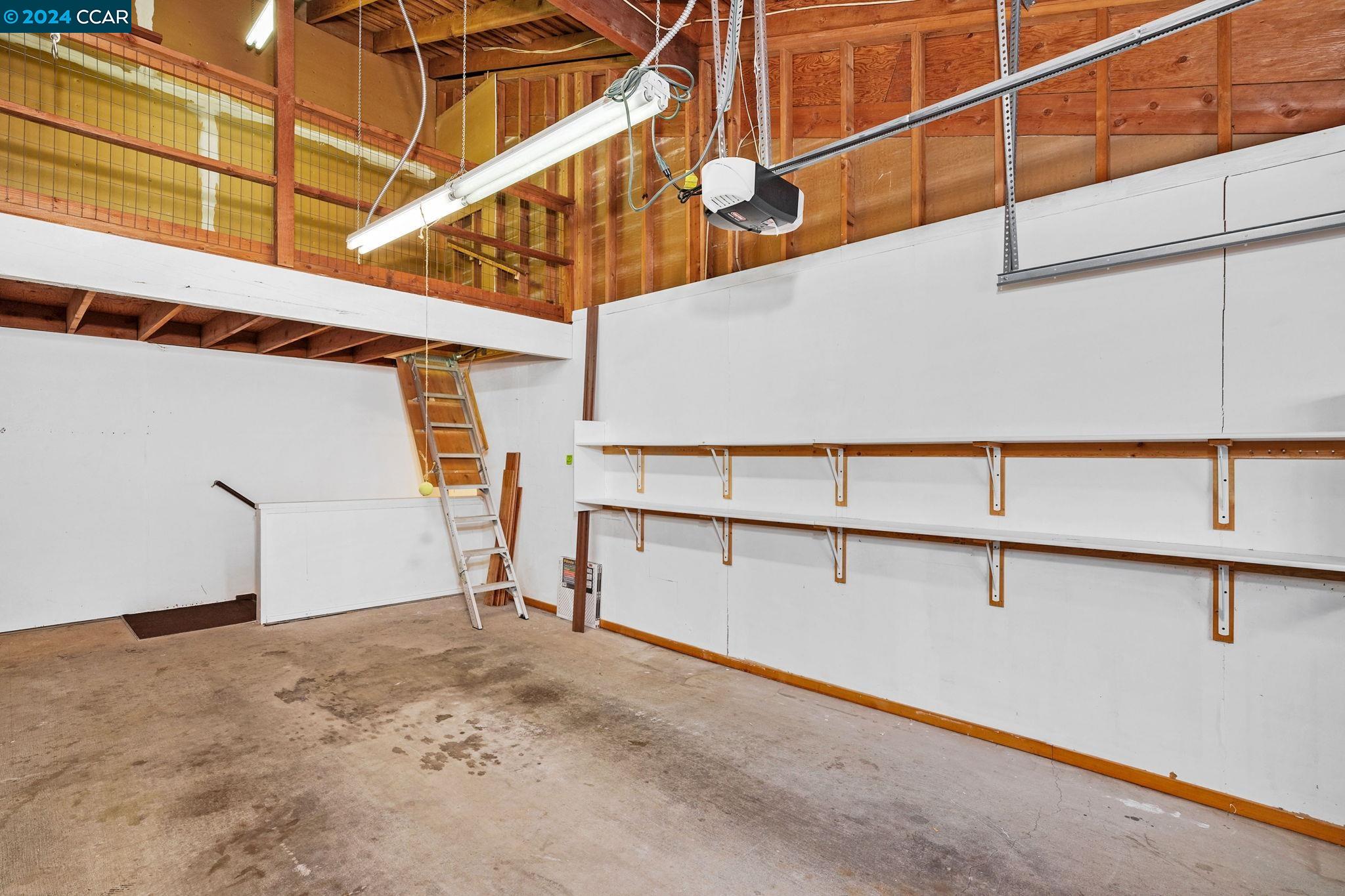 3182 Rossmoor Pkwy # 2