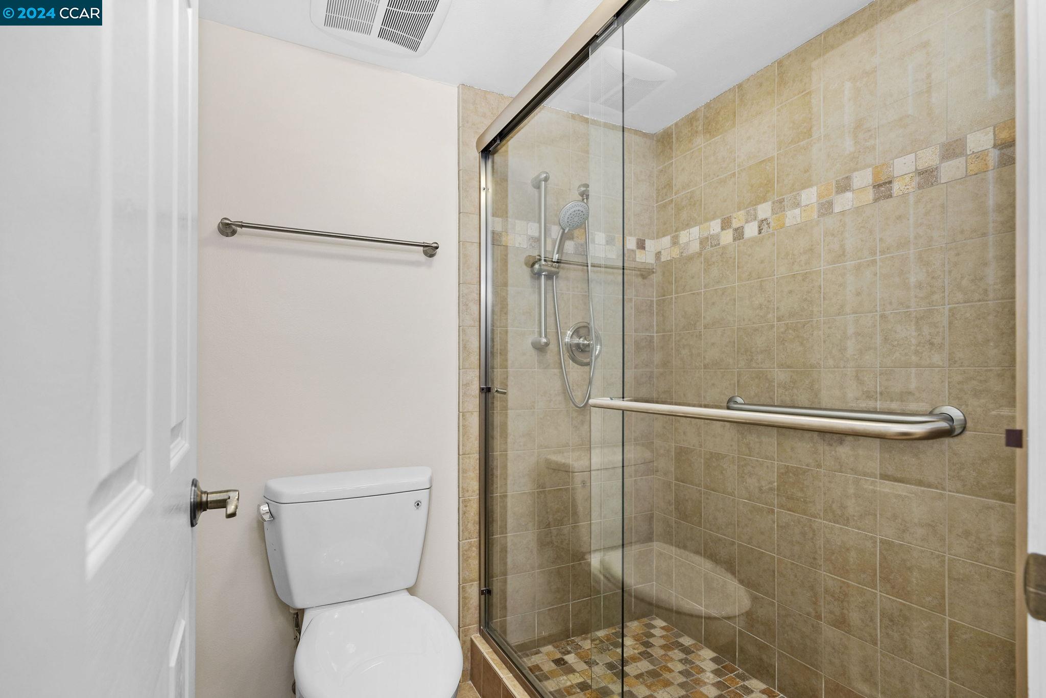 3182 Rossmoor Pkwy # 2