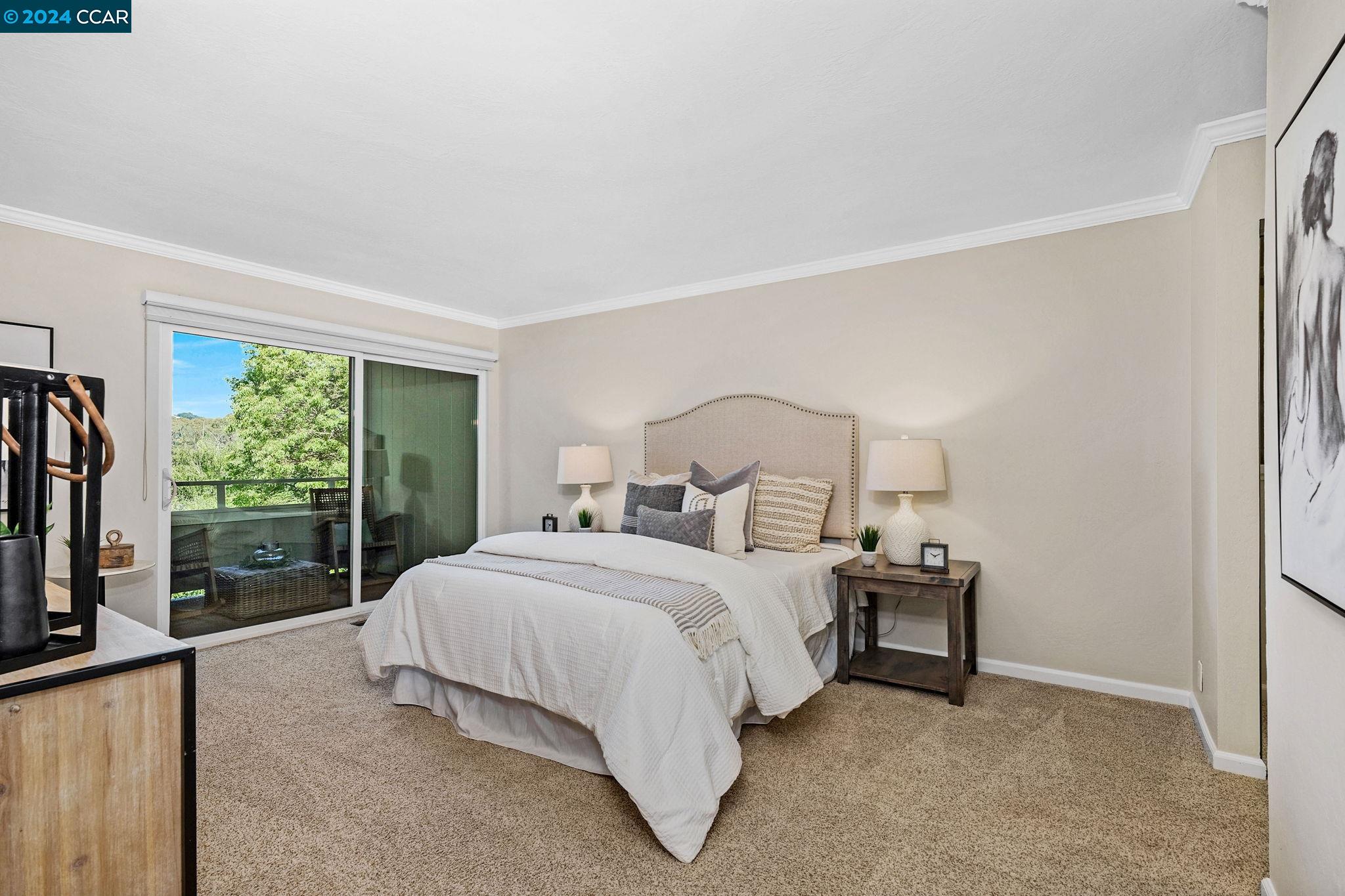 3182 Rossmoor Pkwy # 2