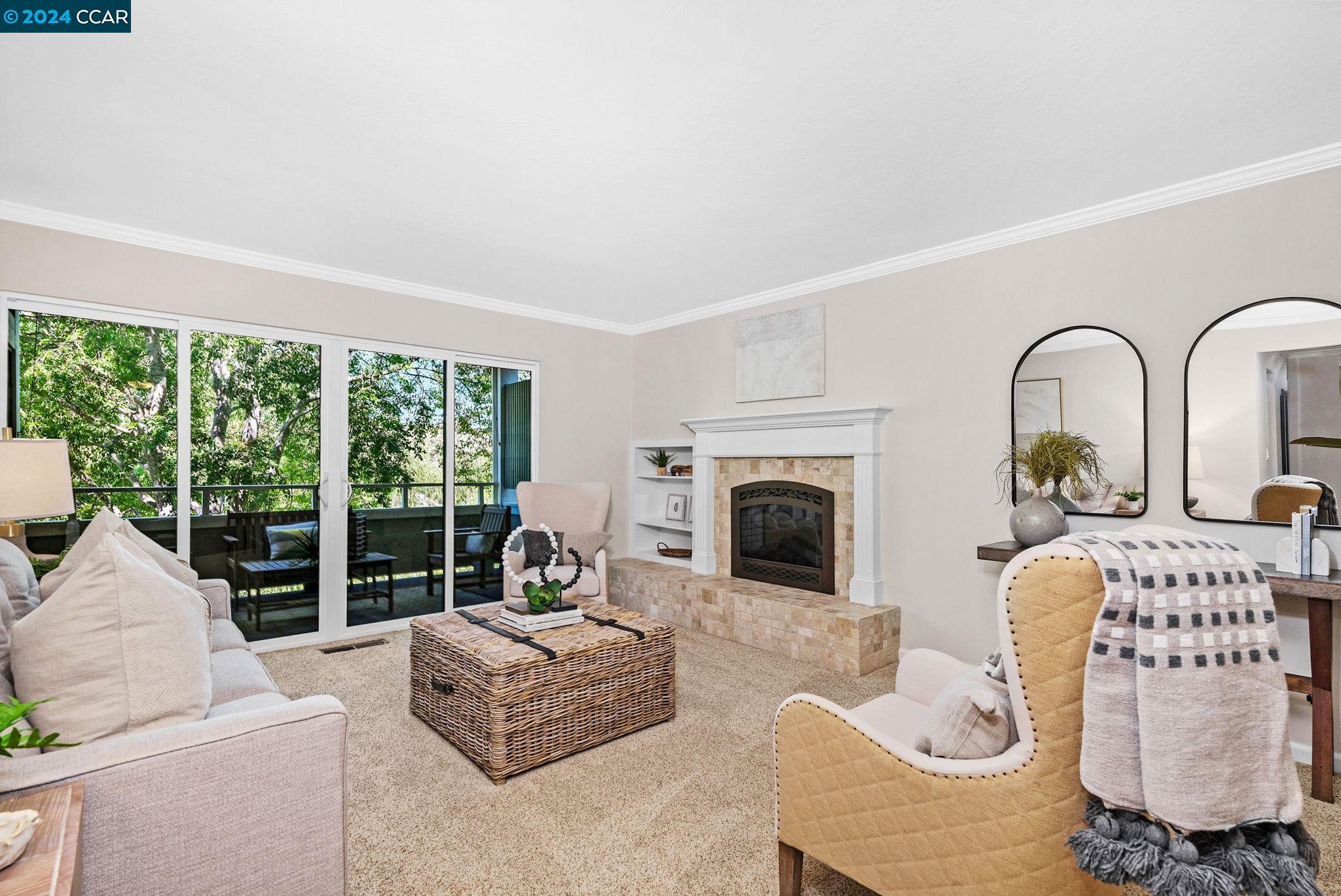 3182 Rossmoor Pkwy # 2