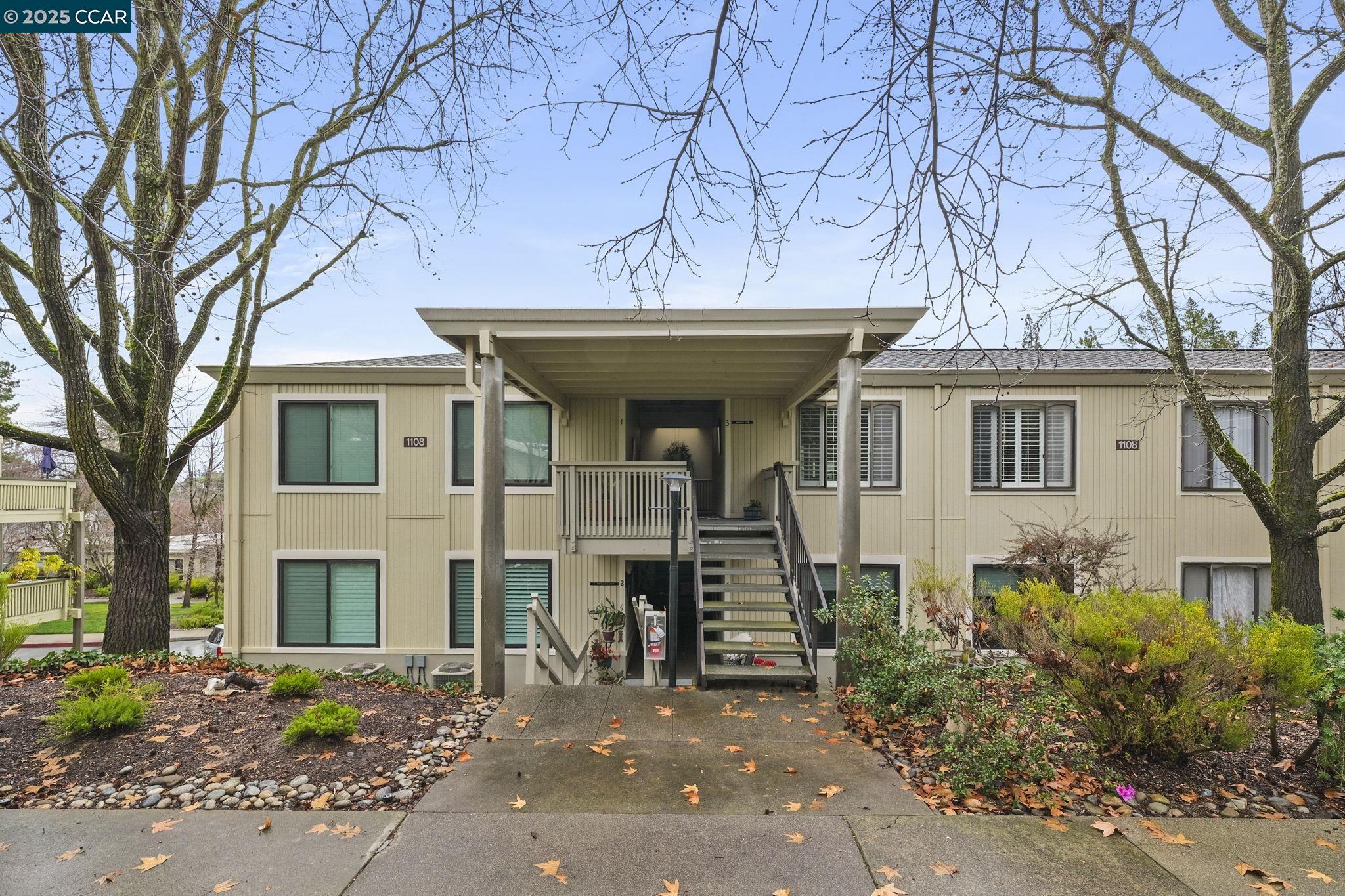 1108 Fairlawn Court # 3