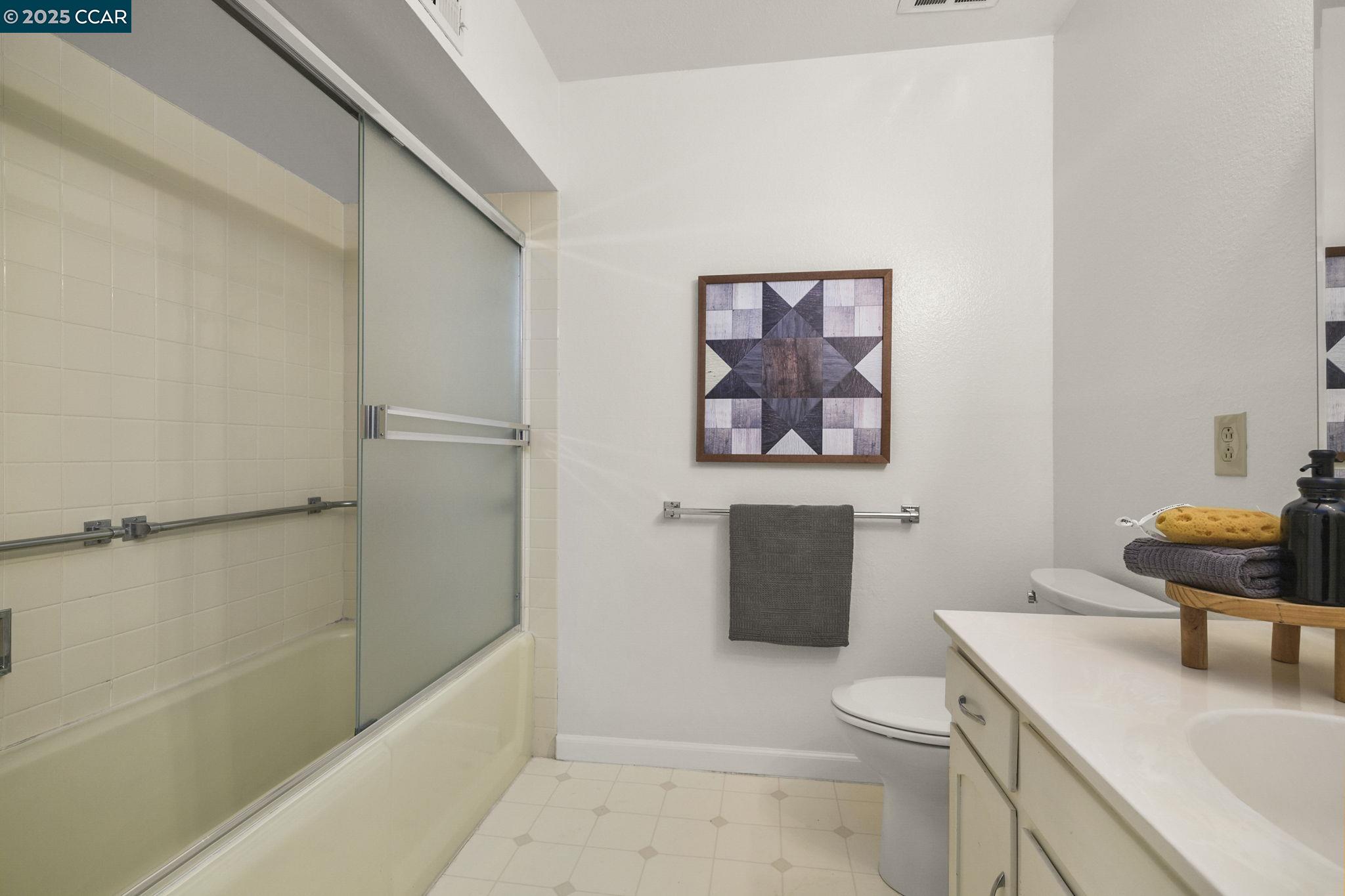 1108 Fairlawn Court # 3