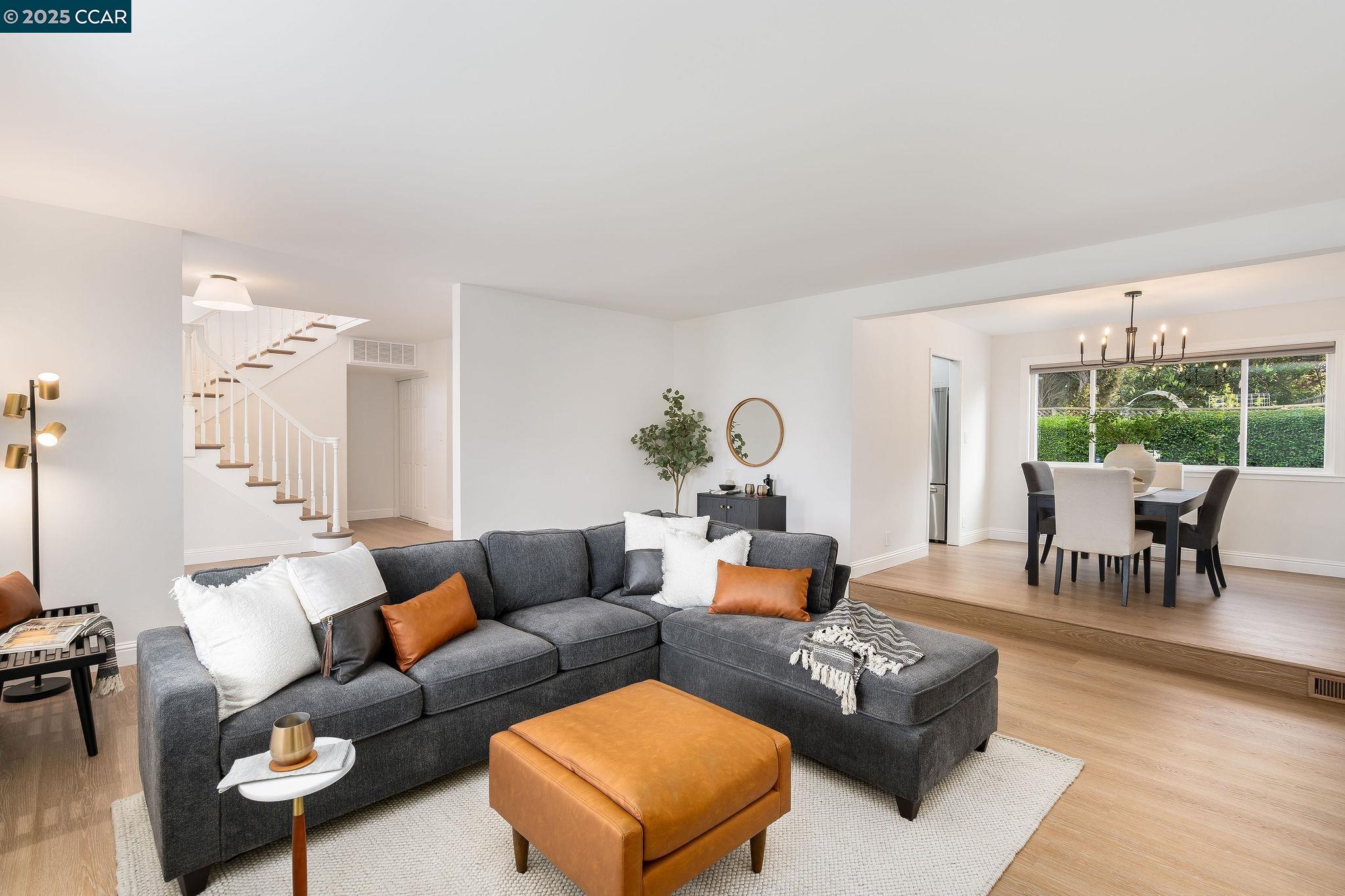 253 Corte De La Reina