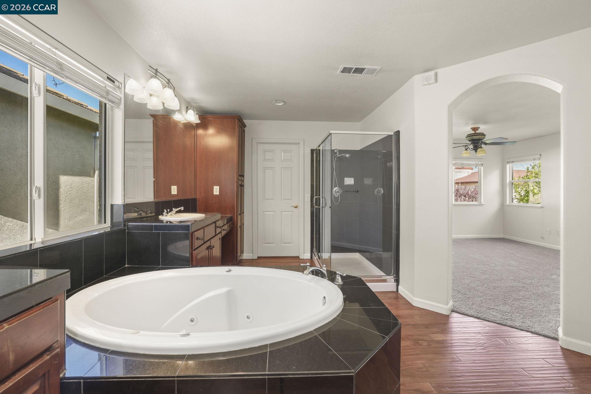 1821 Kern Mountain Way