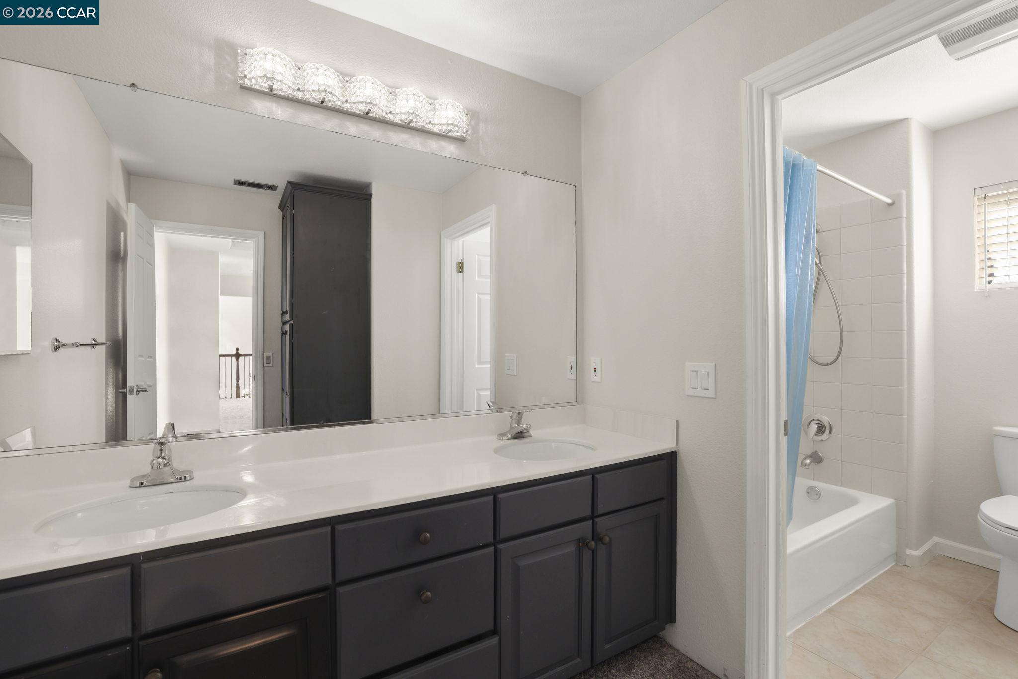 1821 Kern Mountain Way