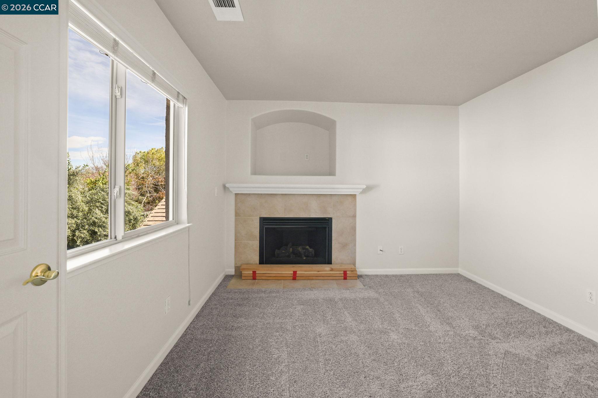 1821 Kern Mountain Way