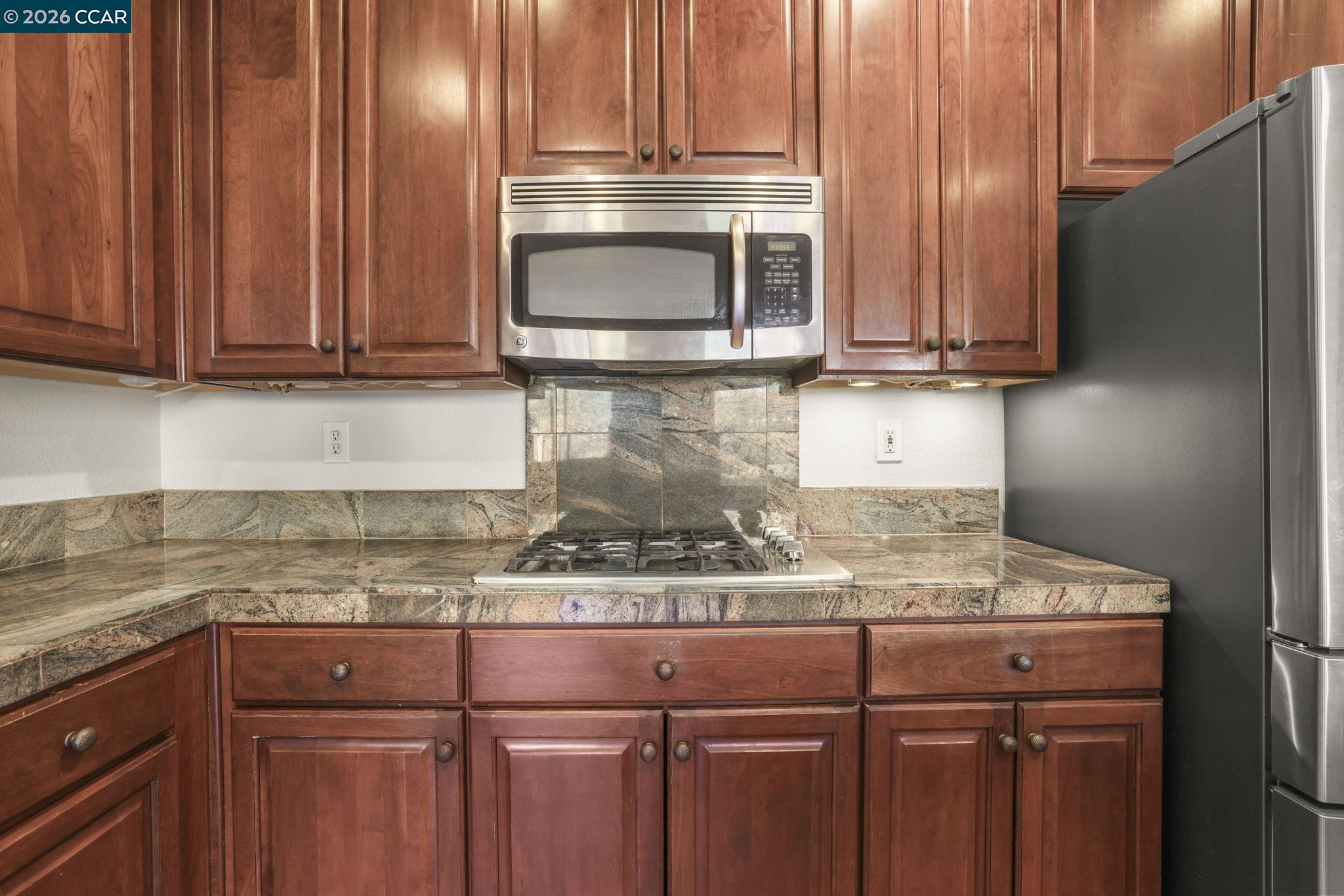 1821 Kern Mountain Way