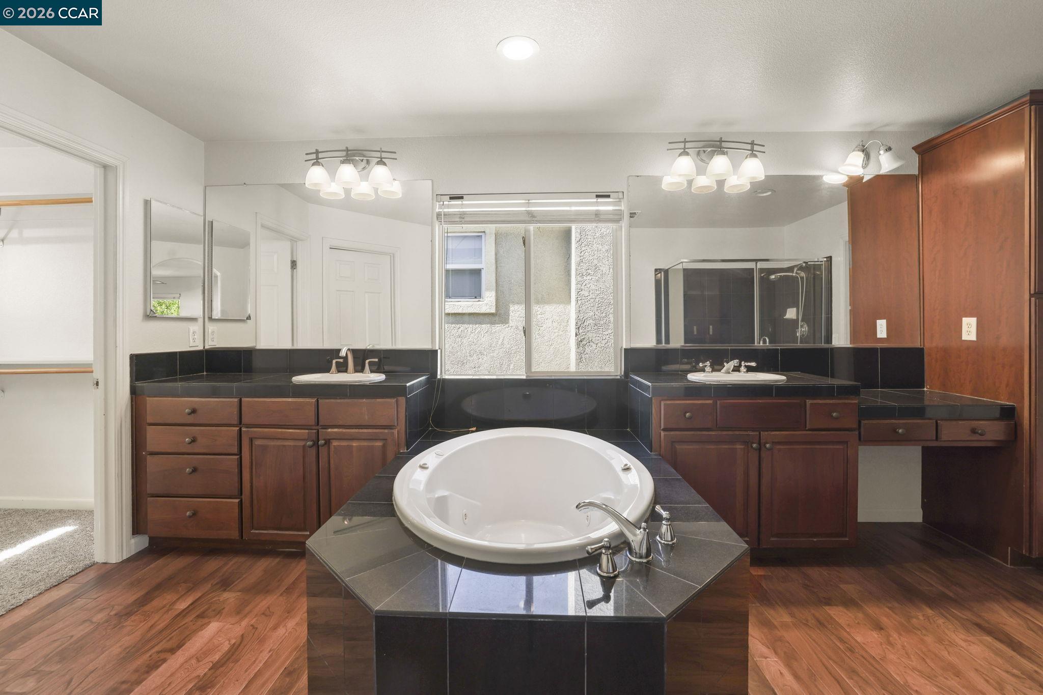 1821 Kern Mountain Way