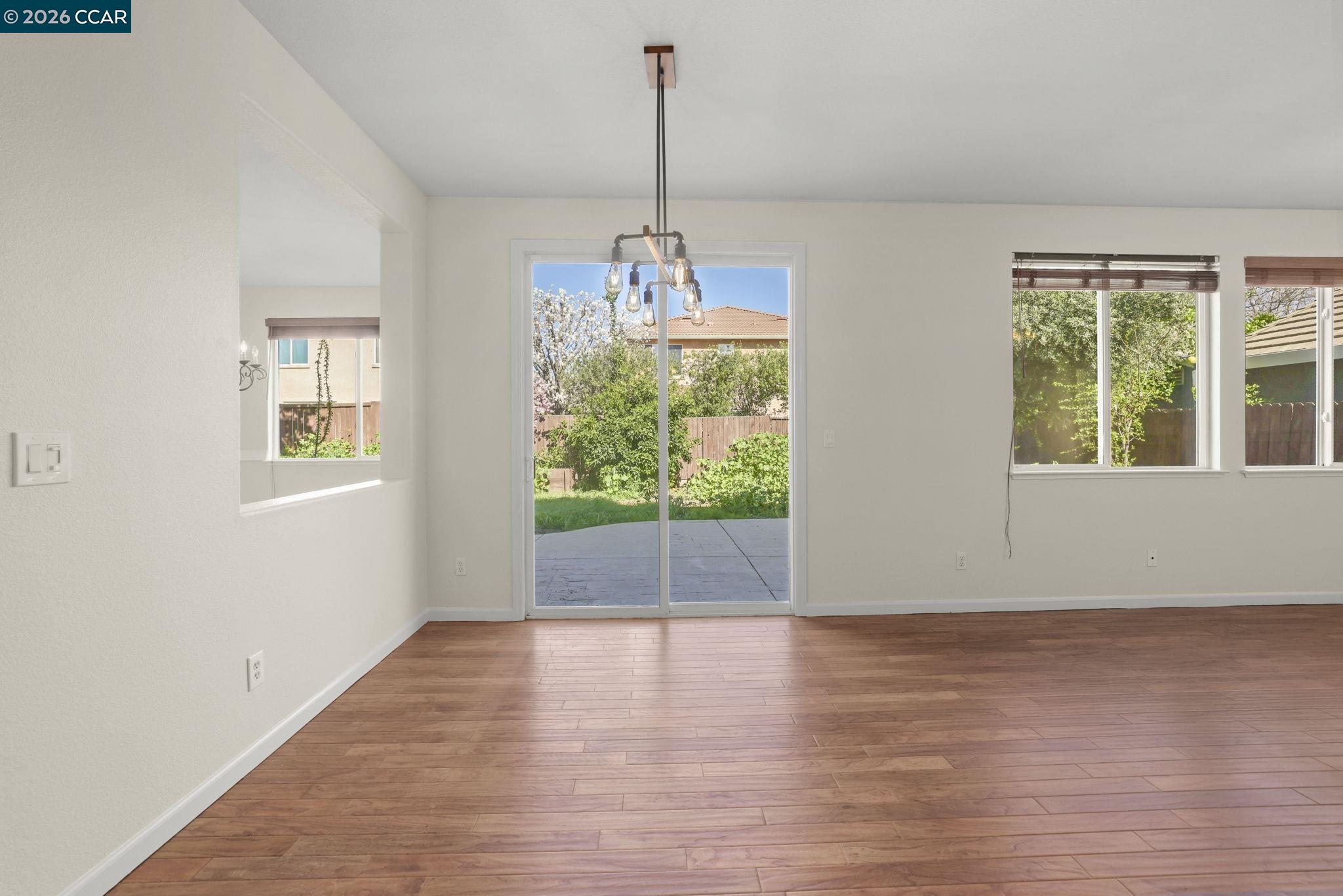 1821 Kern Mountain Way