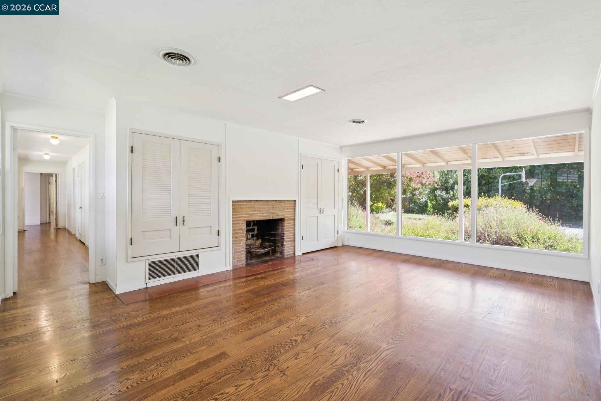 304 Willoughby Court