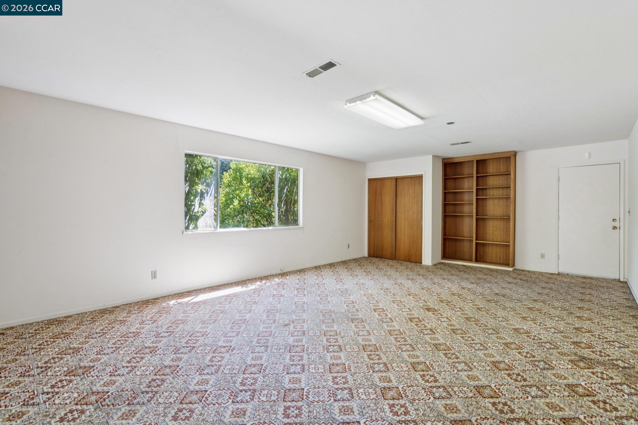 304 Willoughby Court