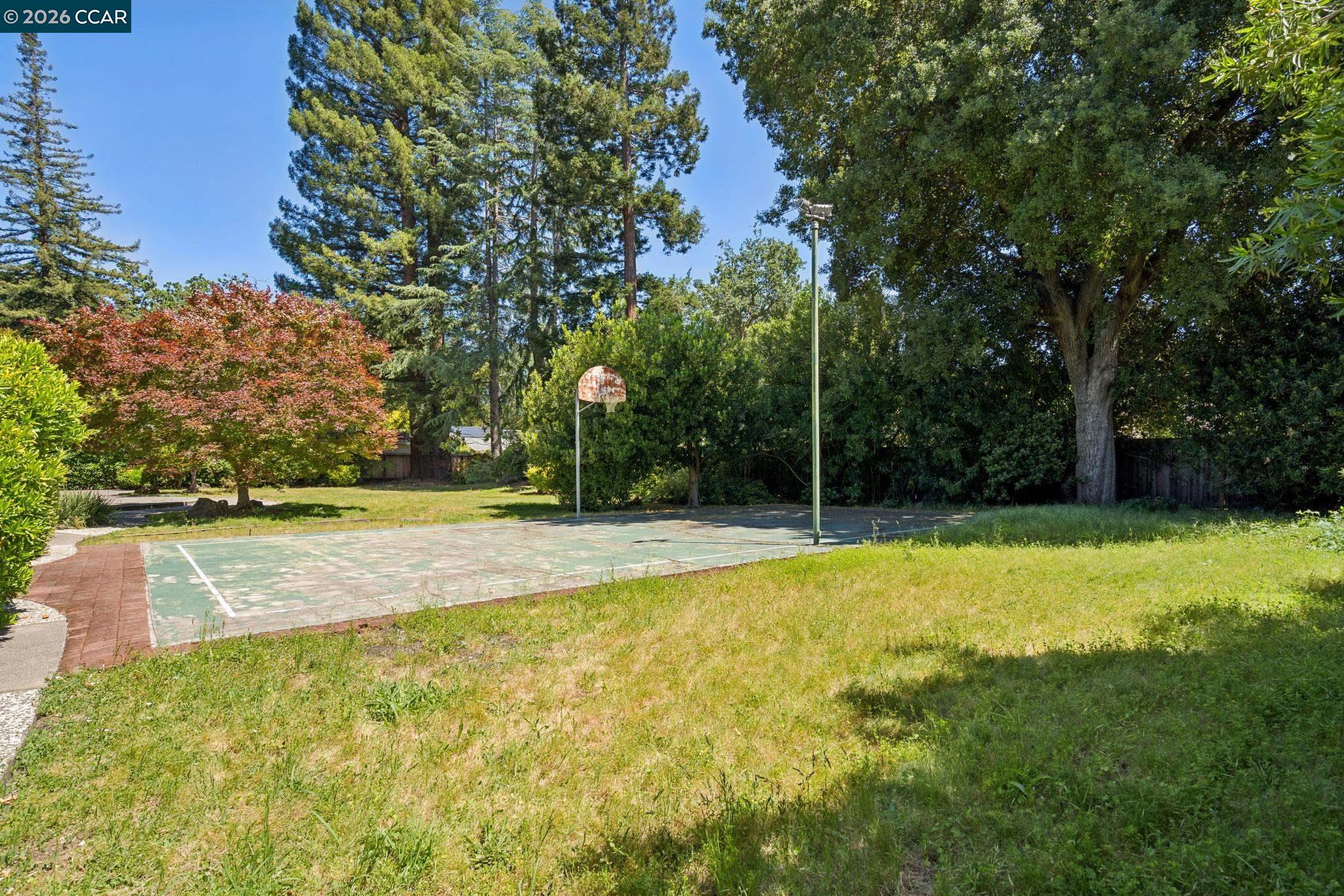 304 Willoughby Court