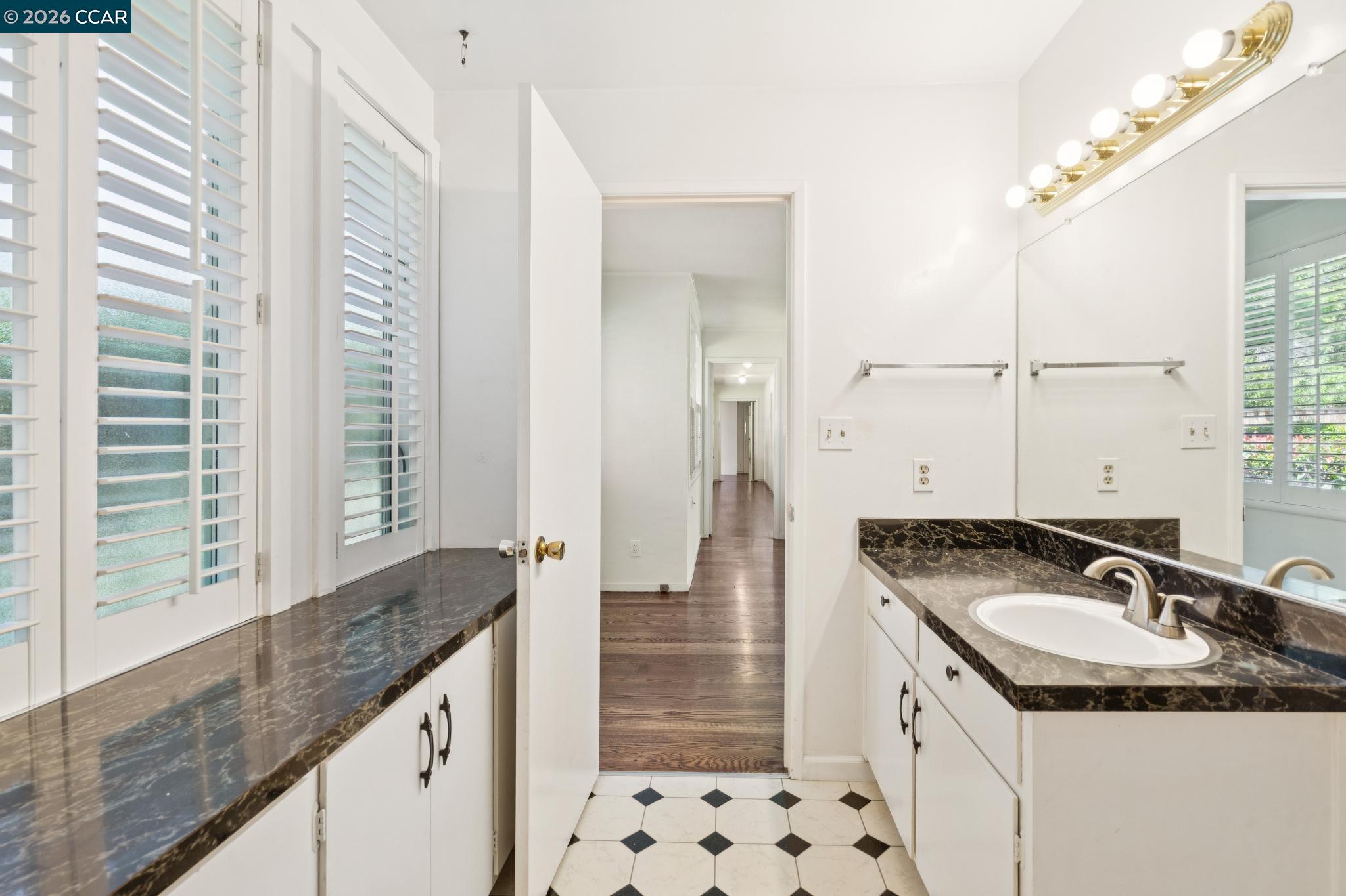 304 Willoughby Court