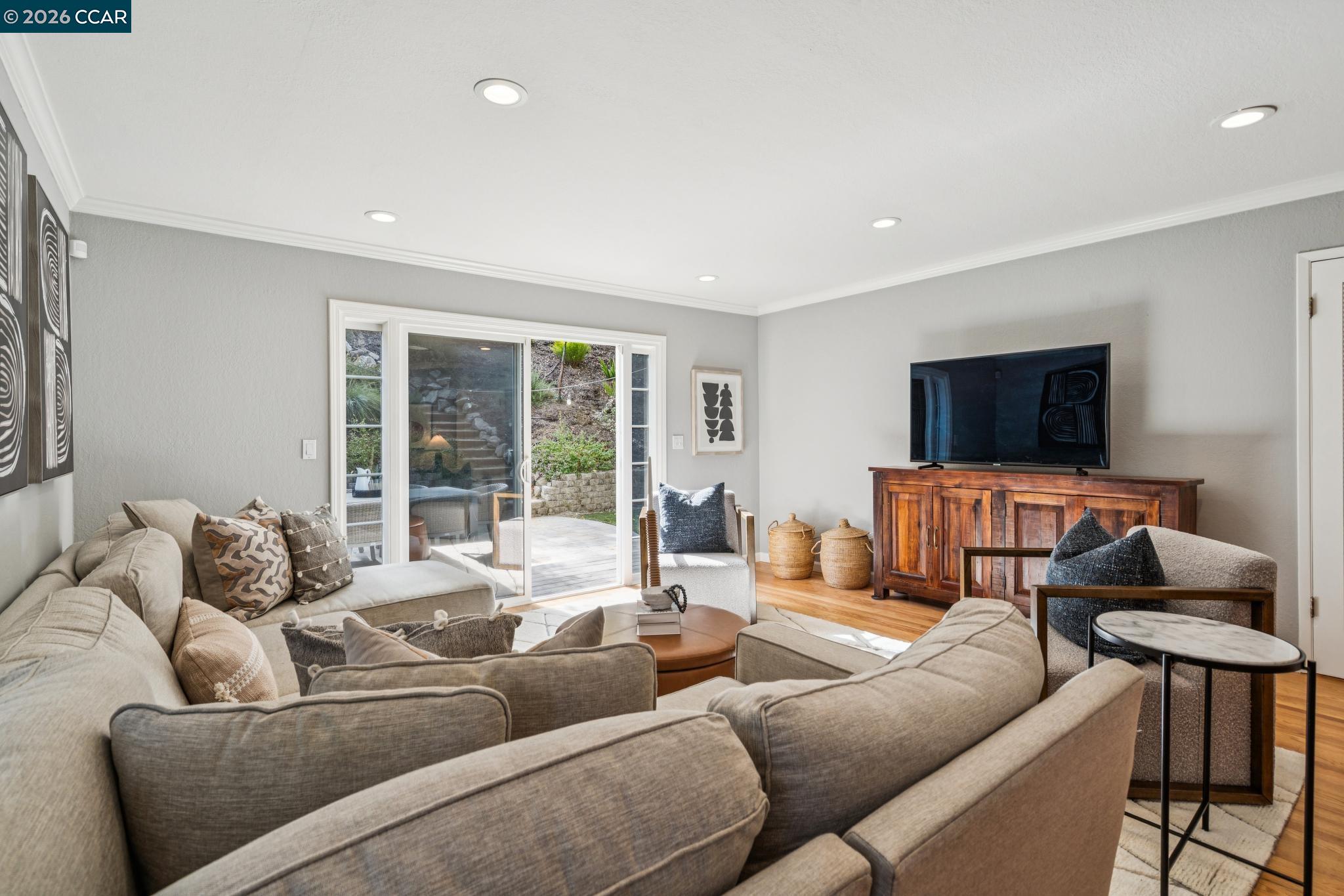 1064 Leland Drive