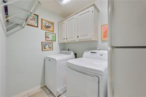 2806 Broadmoor Drive