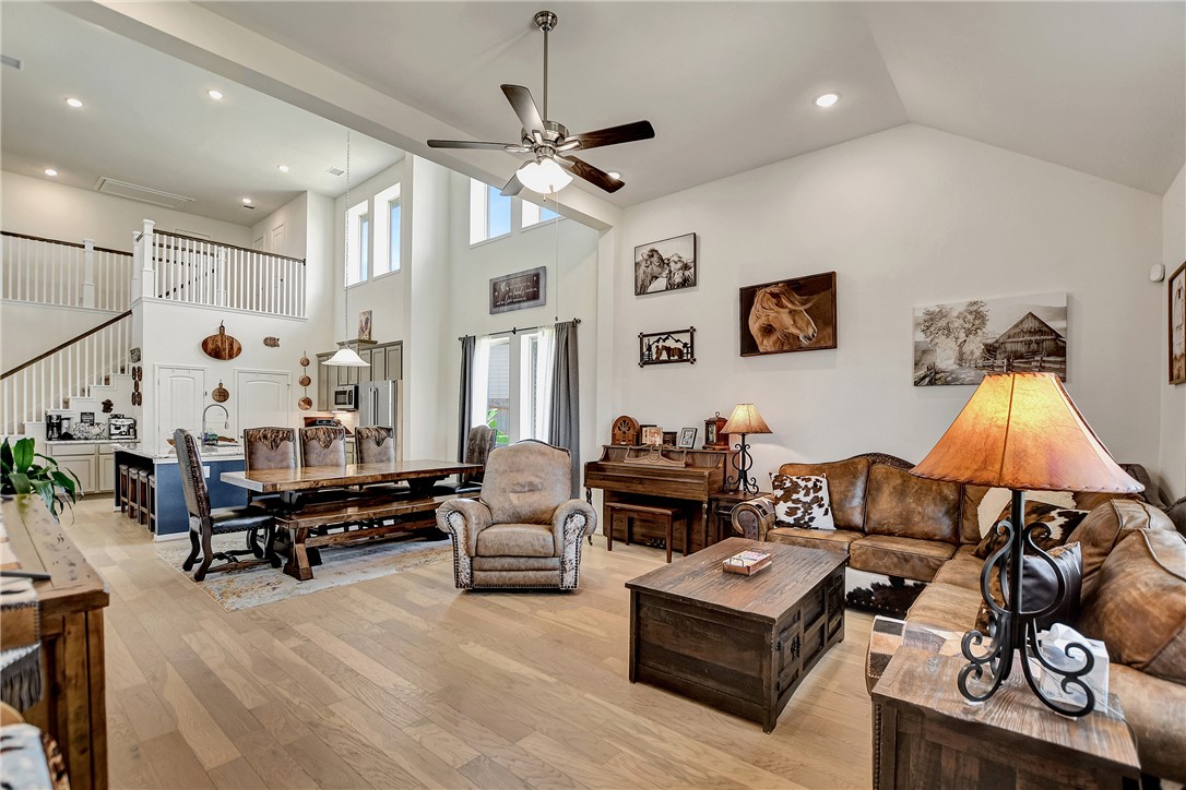 21623 Evergreen Manor
