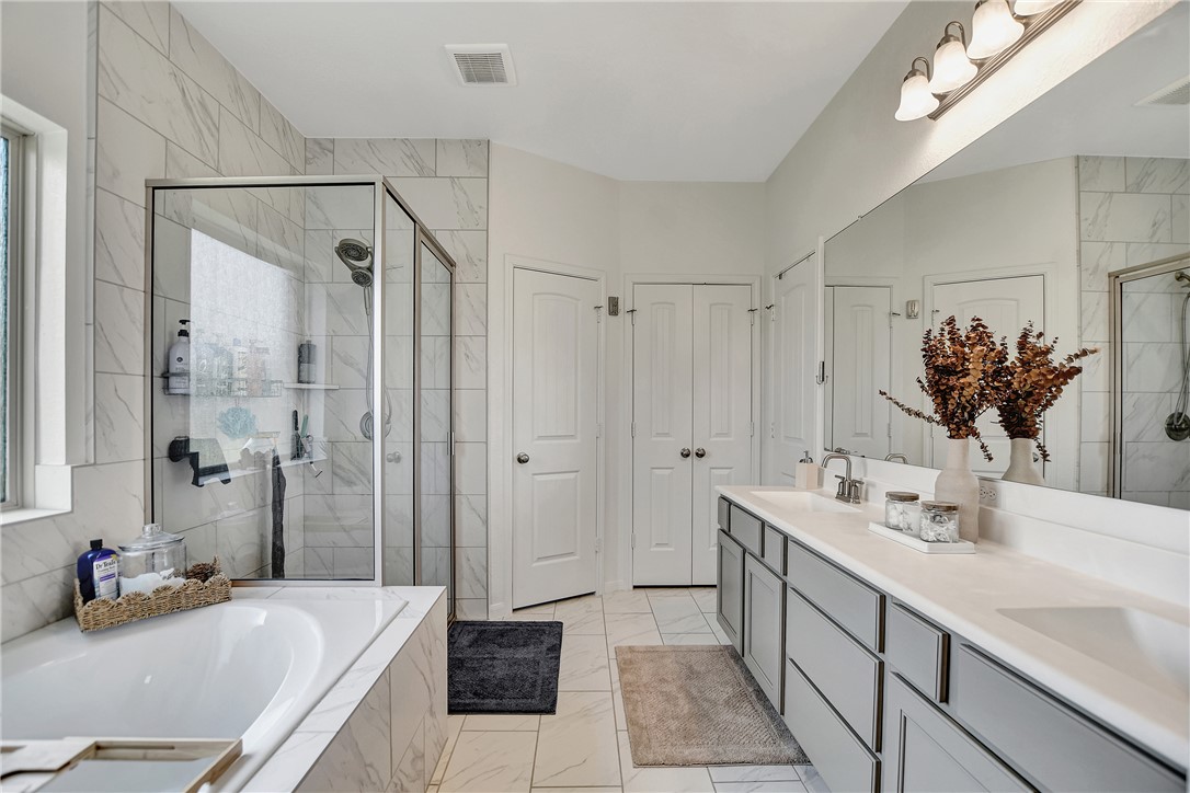 21623 Evergreen Manor