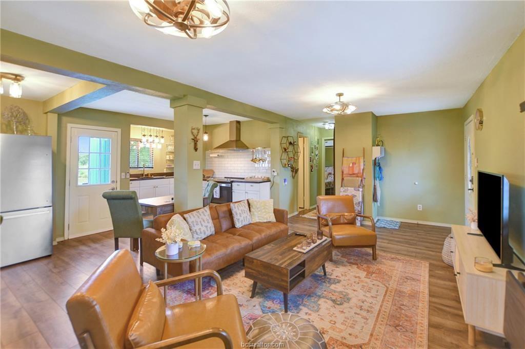 4342 Brown College Lane