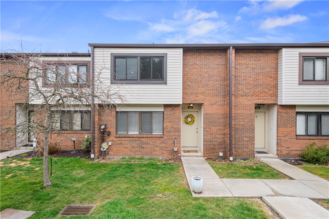 103 Springwater Ct
