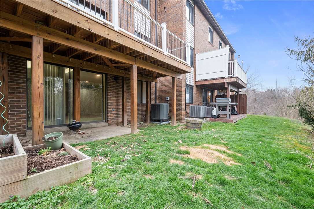 103 Springwater Ct