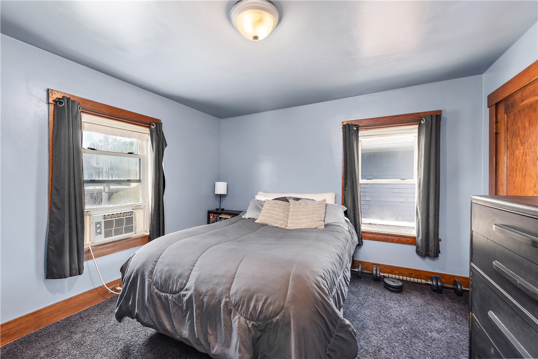 28 Amherst Ave