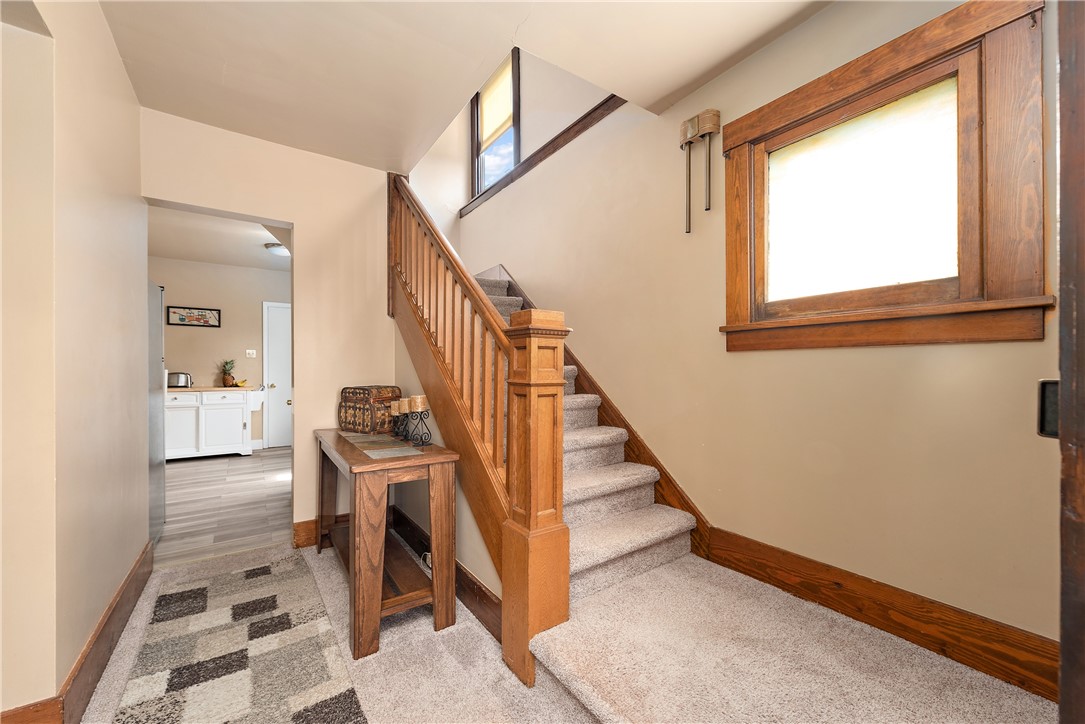 28 Amherst Ave