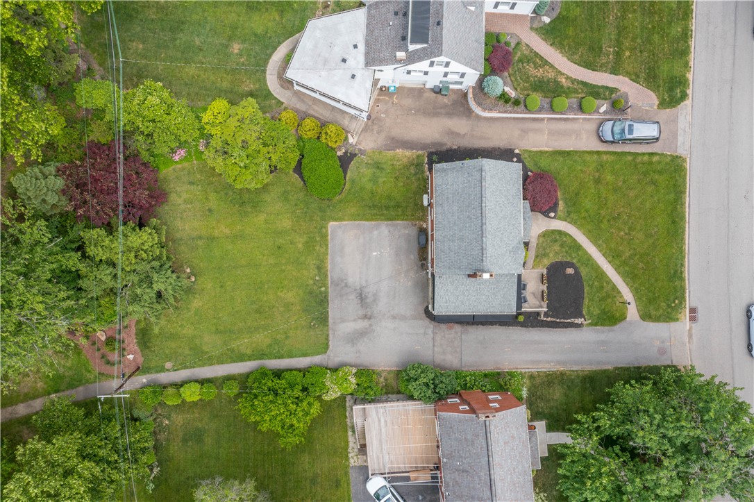 4624 Rolling Hills Road