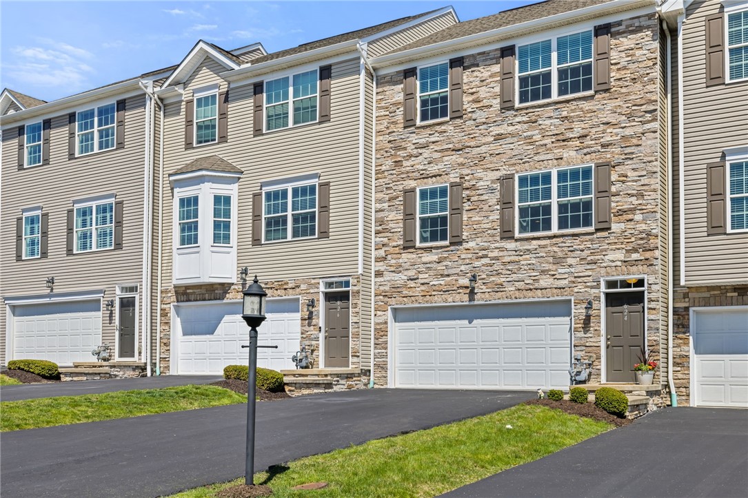 624 Freedom Drive