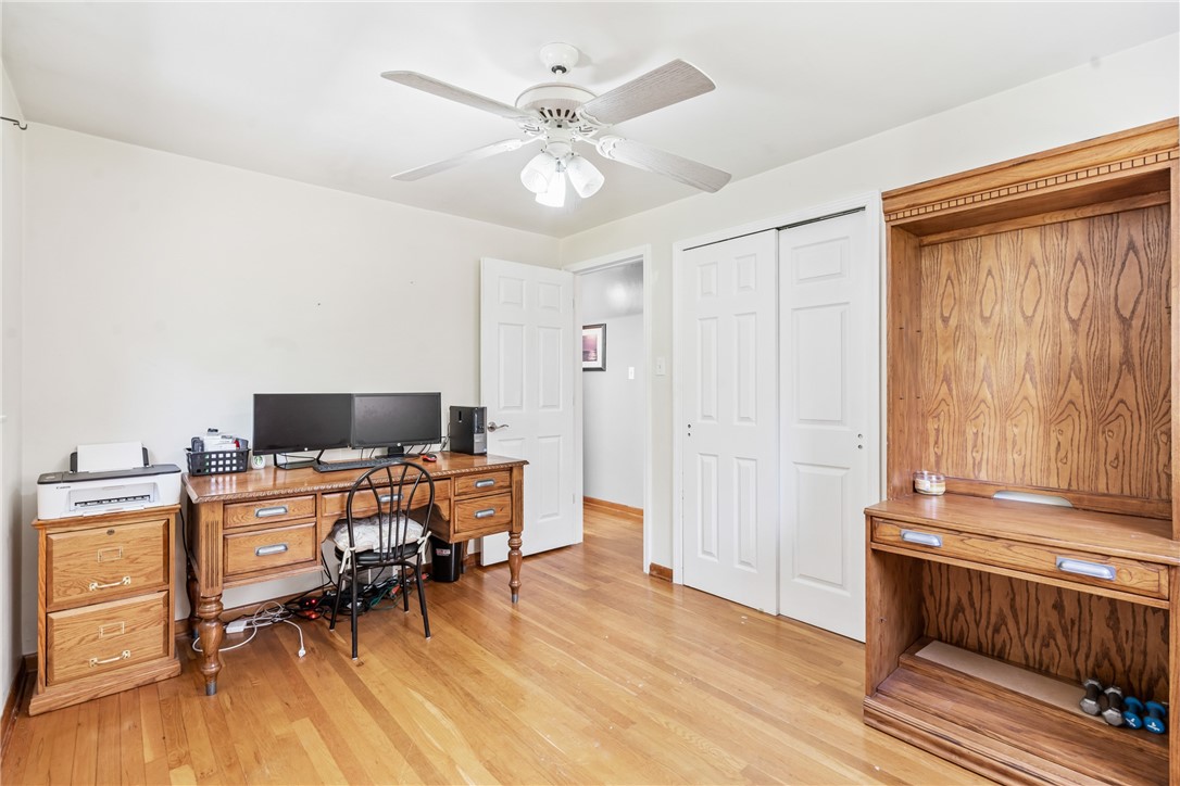 1011 Silver Ln