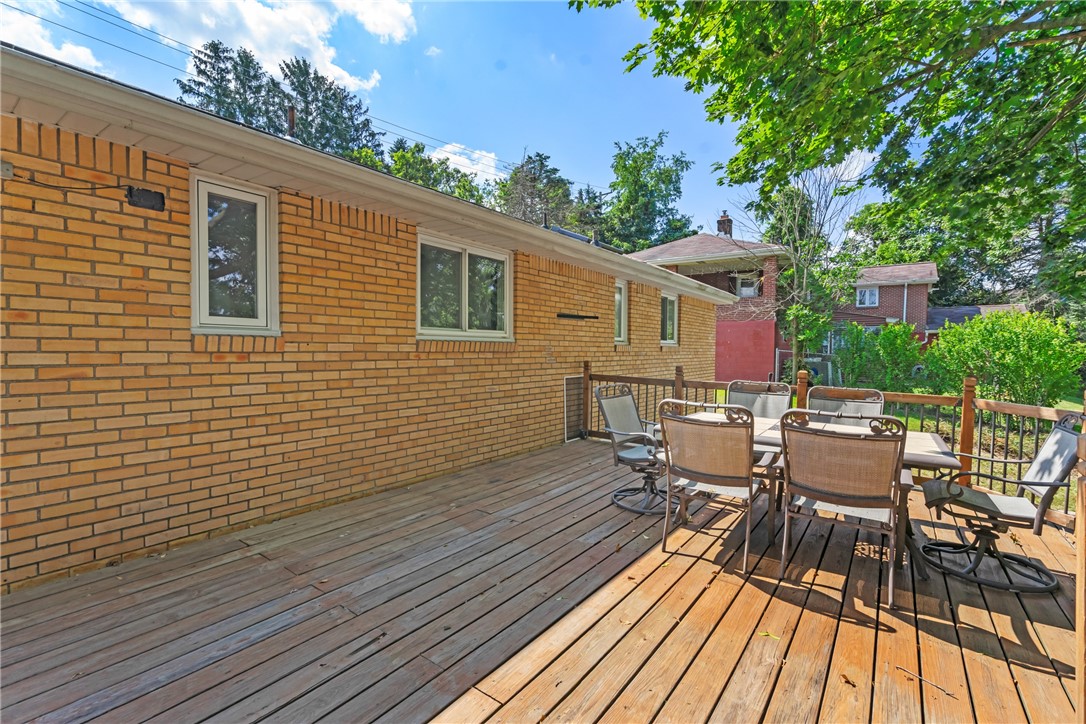 1011 Silver Ln