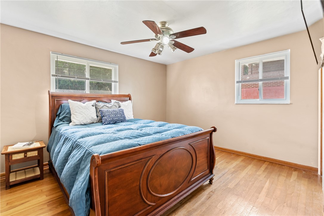 1011 Silver Ln