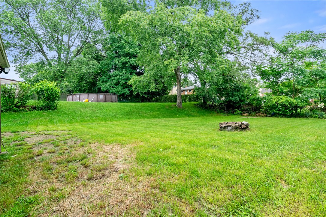 127 Charleston Dr