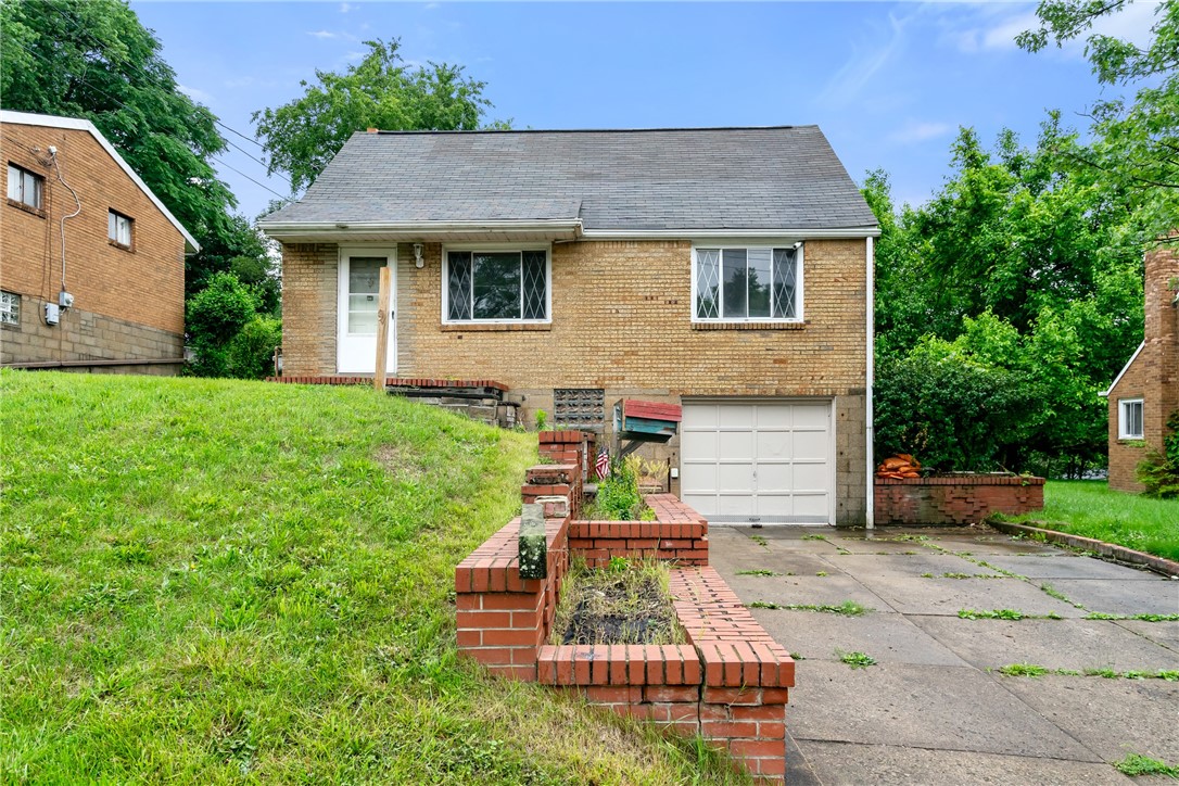 127 Charleston Dr