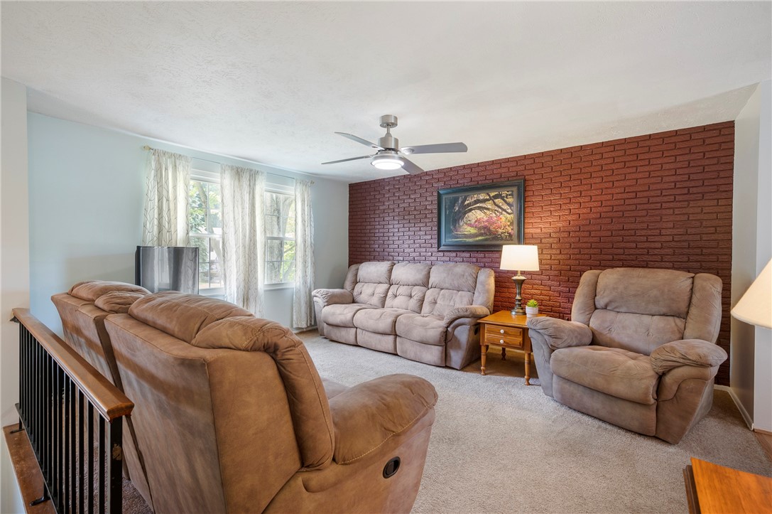 146 Pinehurst Dr
