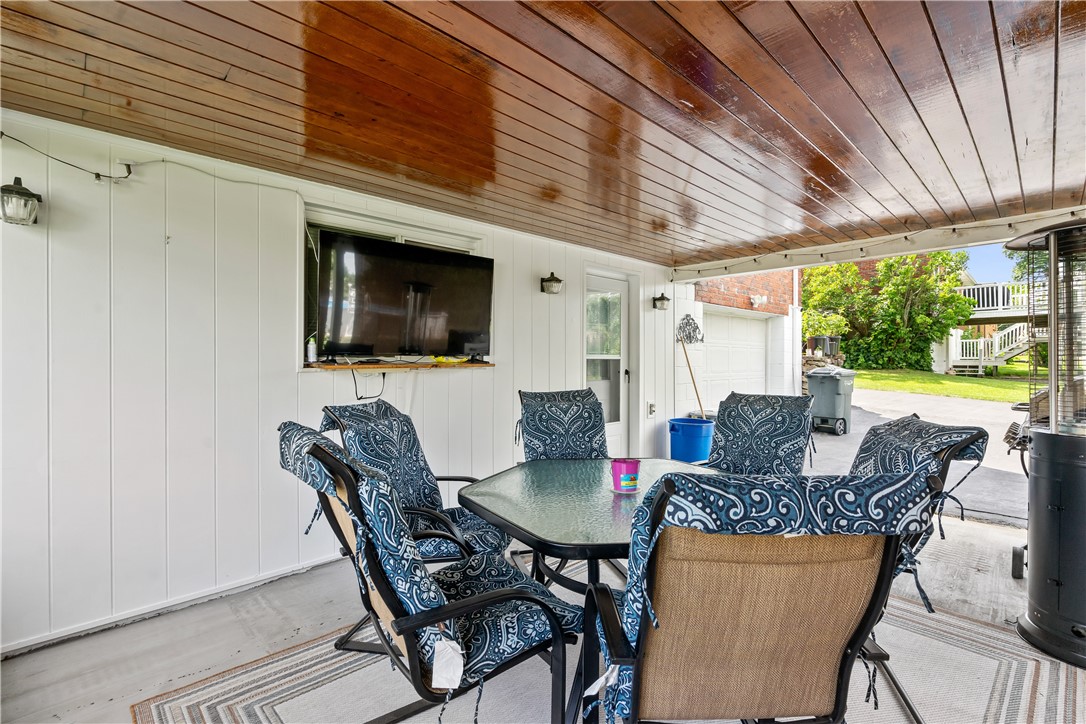 246 Monica Dr