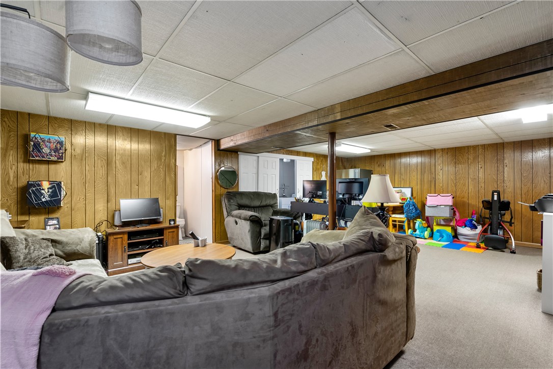 246 Monica Dr