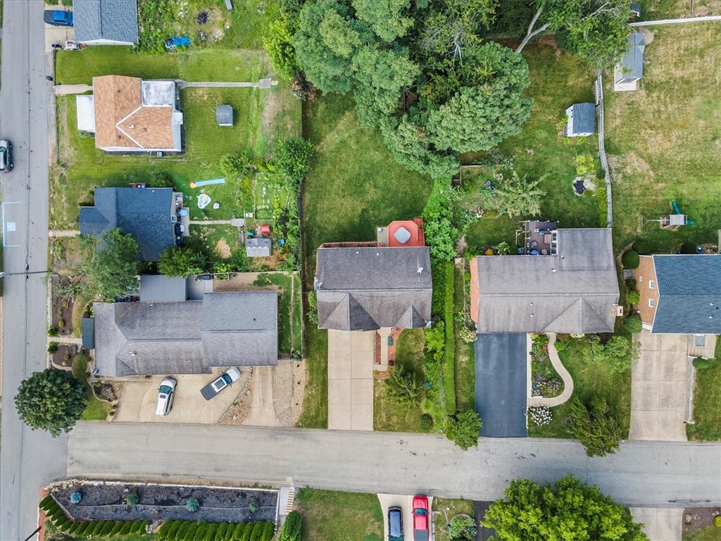 651 Edward Dr