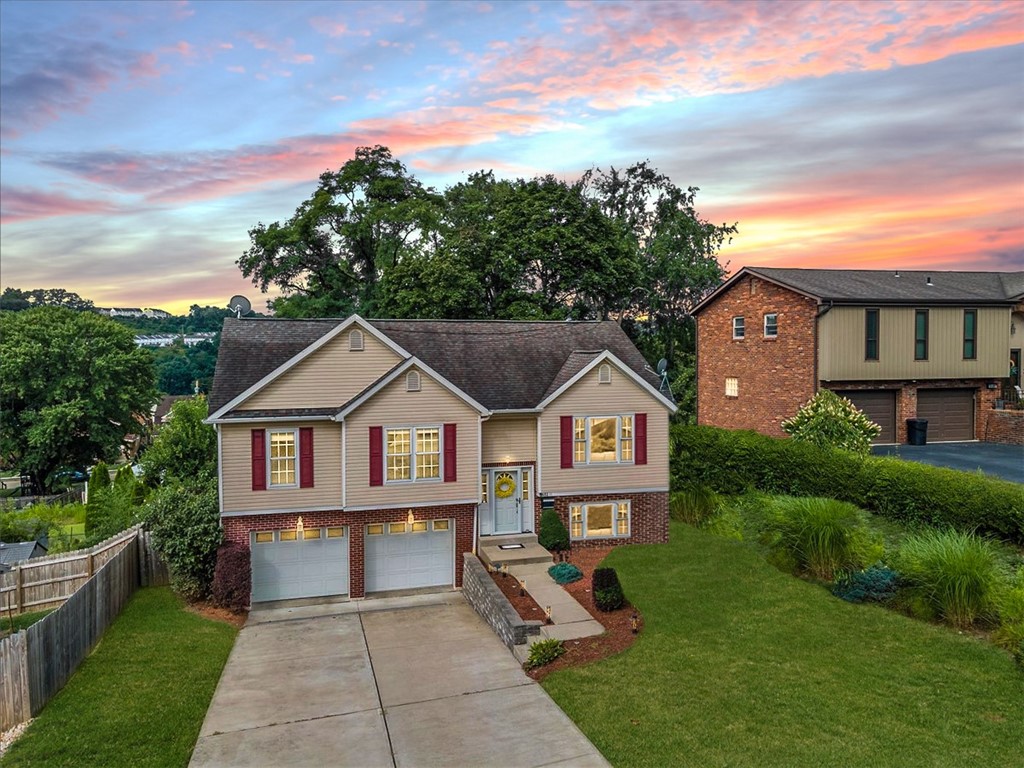 651 Edward Dr