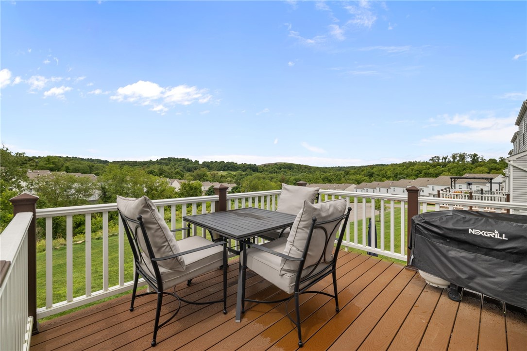 2309 Canterbury Dr