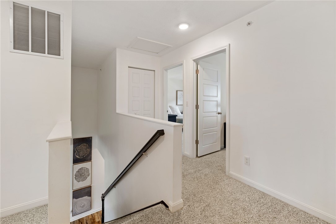 2309 Canterbury Dr