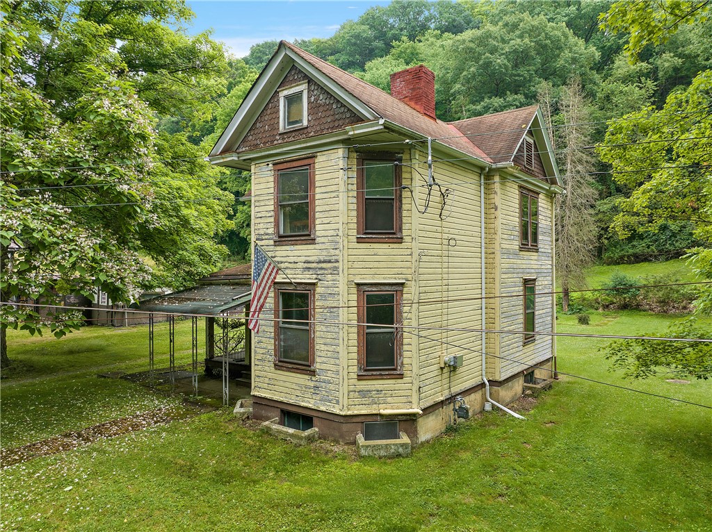 30 Rhodes Ave