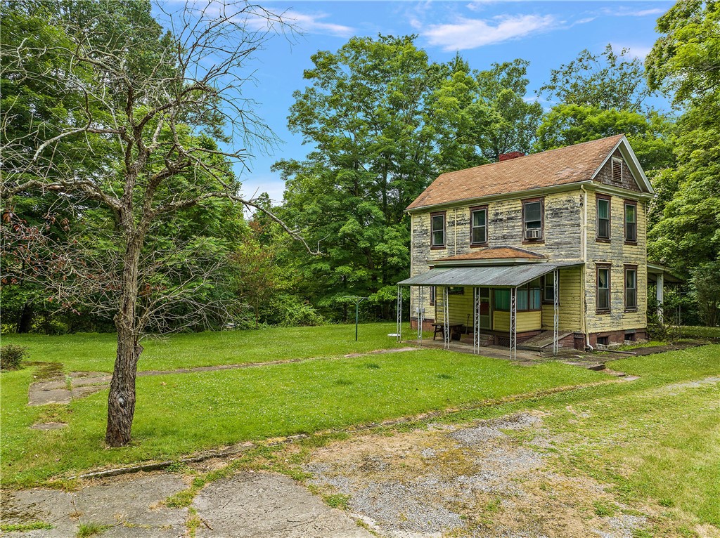 30 Rhodes Ave