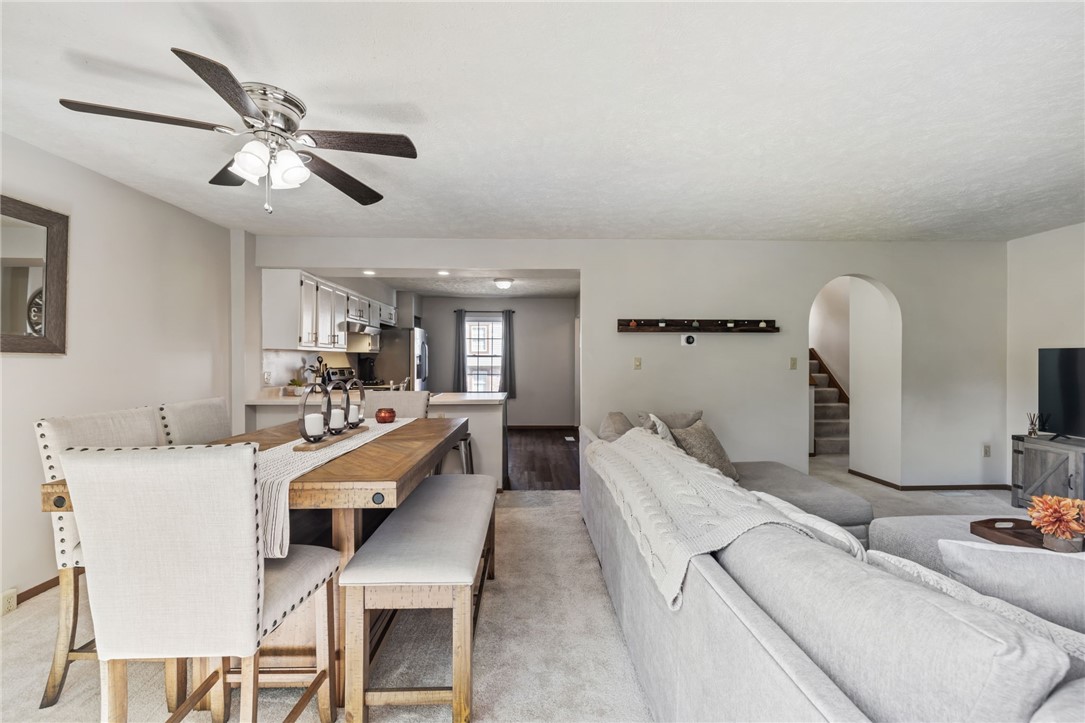 2204 Timberglen Dr